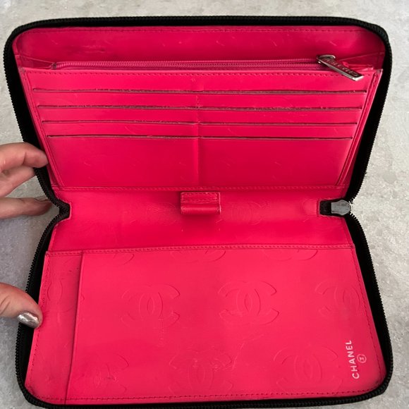 Chanel Black Quilted Calfskin Cambon Ligne Zip Around Organizer Wallet - Picture 9 of 10